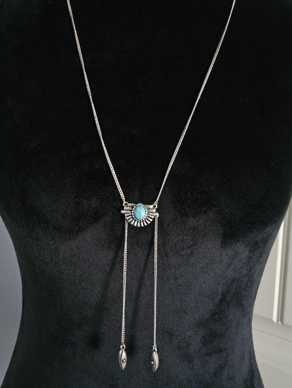Y2k American Eagle Southwestern Inspired Faux Turqioise Necklace